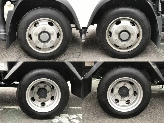 いすゞ エルフ 2TG-NPR88AM(2WD)の写真47
