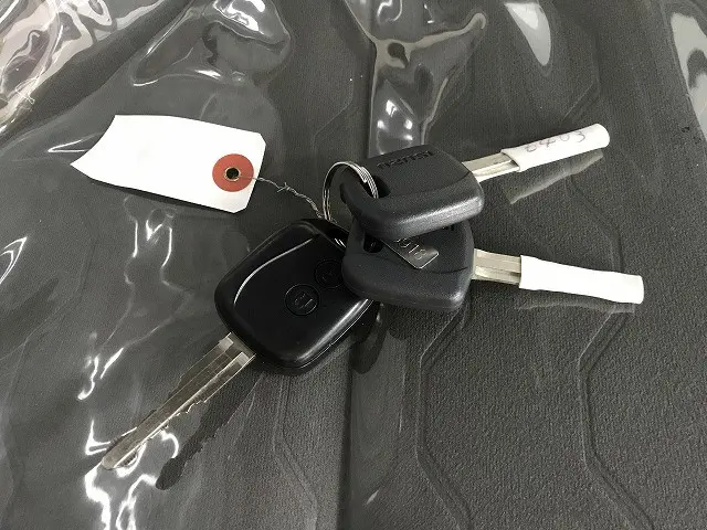 いすゞ エルフ 2TG-NPR88AM(2WD)の写真50