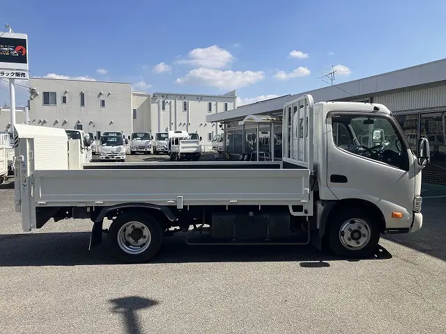 日野 デュトロ TKG-XZU645M(2WD)の写真5