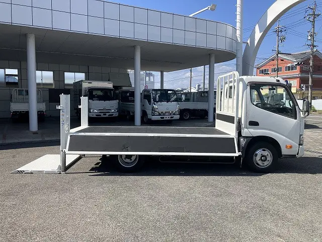 日野 デュトロ TKG-XZU645M(2WD)の写真12