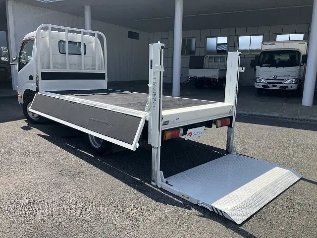 日野 デュトロ TKG-XZU645M(2WD)の写真13