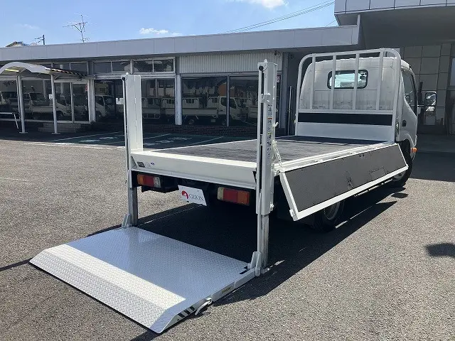 日野 デュトロ TKG-XZU645M(2WD)の写真15