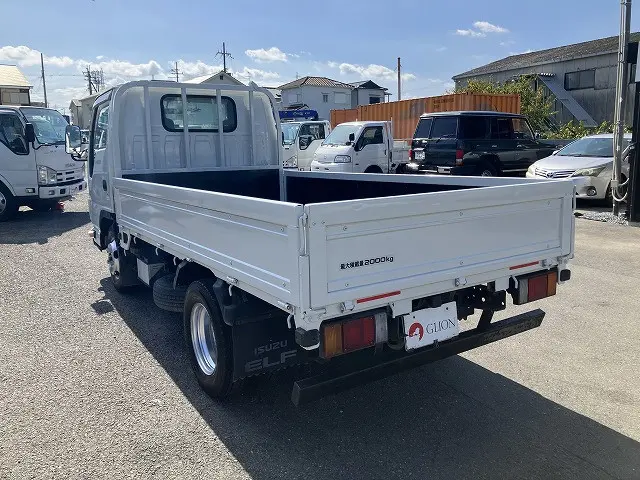 いすゞ エルフ TRG-NJR85A(2WD)の写真6