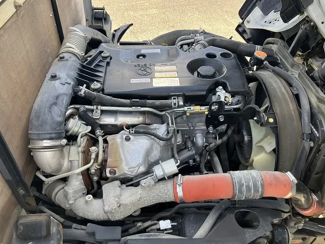 いすゞ エルフ TRG-NJR85A(2WD)の写真17