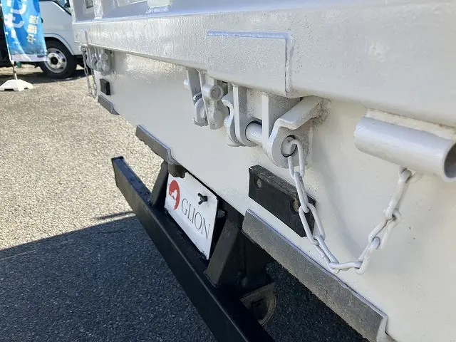いすゞ エルフ TPG-NKR85AN(2WD)の写真39
