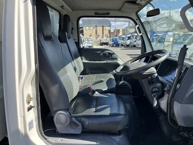 いすゞ エルフ TPG-NKR85AN(2WD)の写真46