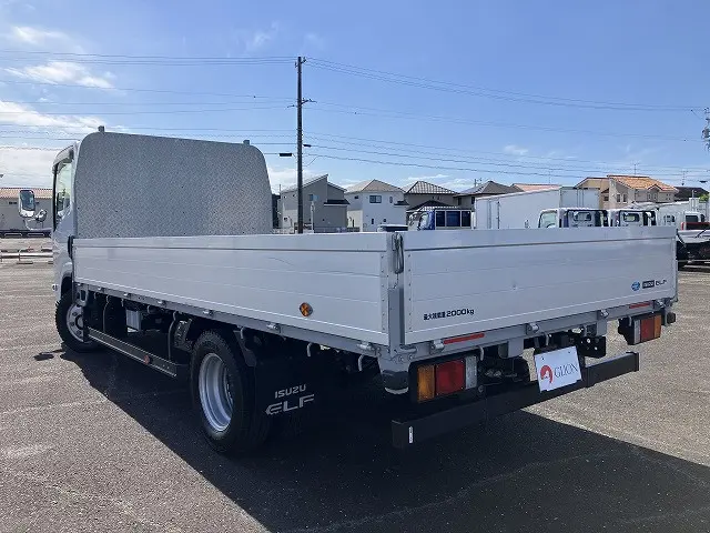 いすゞ エルフ 2RG-NPR88AC(2WD)の写真6