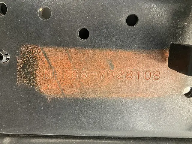 いすゞ エルフ 2RG-NPR88AC(2WD)の写真17