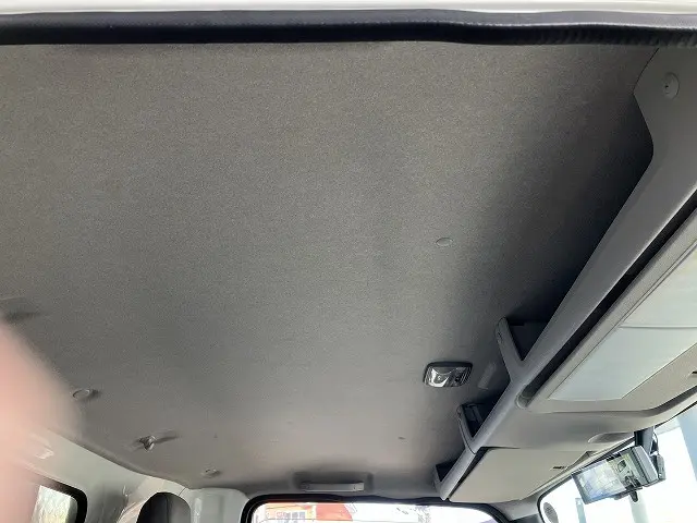 いすゞ エルフ 2RG-NPR88AC(2WD)の写真35