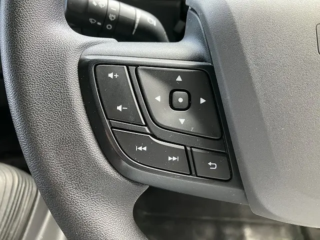 いすゞ エルフ 2RG-NPR88AC(2WD)の写真44