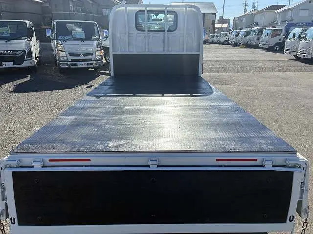 いすゞ エルフ TPG-NKS85A(4WD)の写真15