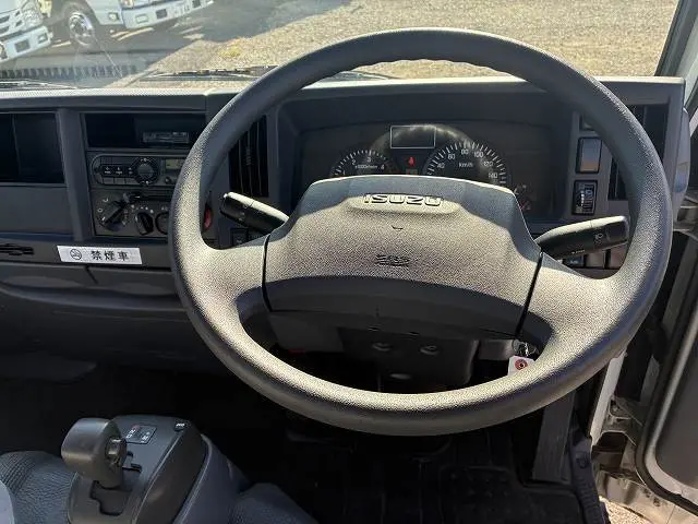 いすゞ エルフ TPG-NKS85A(4WD)の写真42