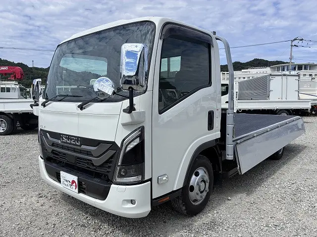 いすゞ エルフ 2RG-NPR88AC(2WD)の写真9