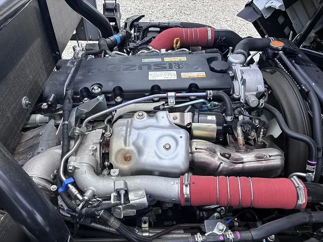 いすゞ エルフ 2RG-NPR88AC(2WD)の写真24