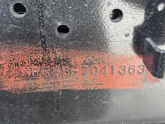いすゞ エルフ 2RG-NPR88AC(2WD)の写真26
