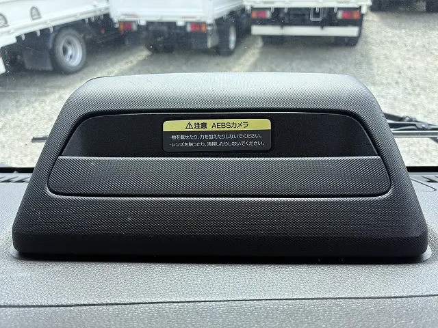 いすゞ エルフ 2RG-NPR88AC(2WD)の写真32