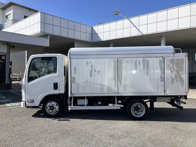 いすゞ エルフ TKG-NLR85N(2WD)の写真4