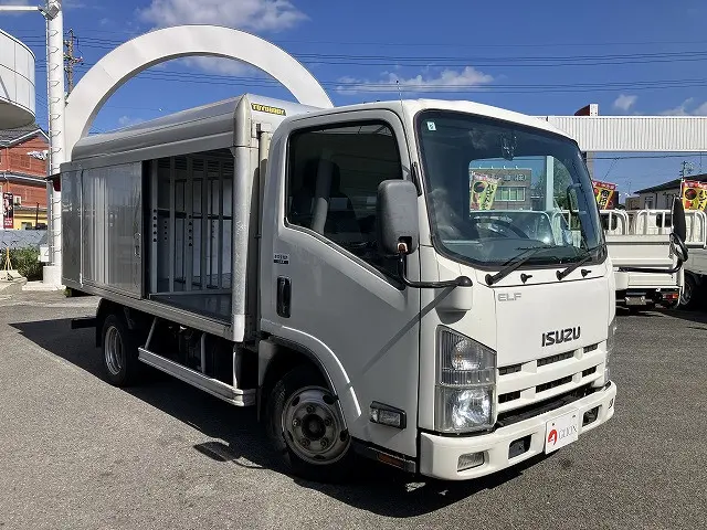 いすゞ エルフ TKG-NLR85N(2WD)の写真10