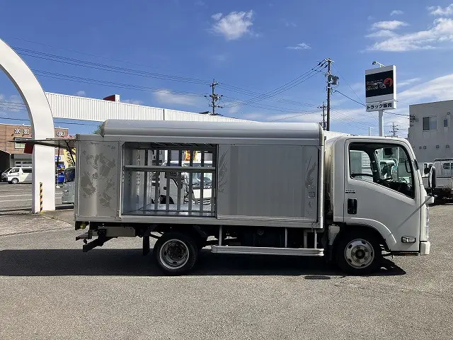 いすゞ エルフ TKG-NLR85N(2WD)の写真12