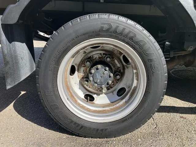 いすゞ エルフ TKG-NLR85N(2WD)の写真25