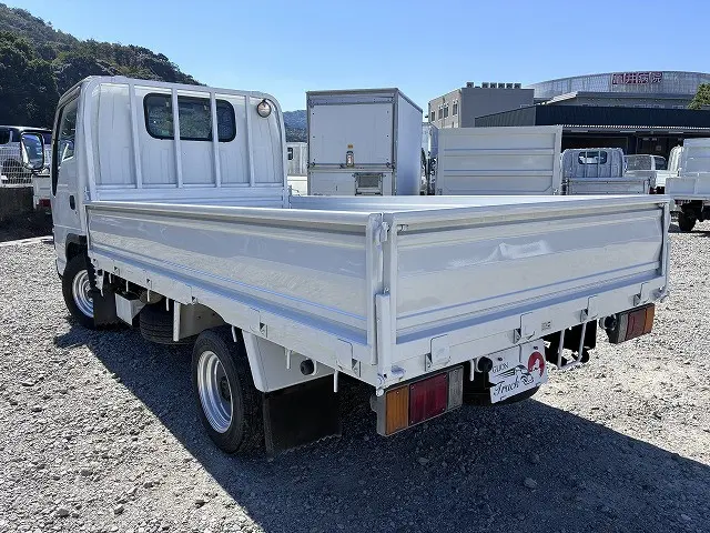 いすゞ エルフ KR-NHR69(2WD)の写真6