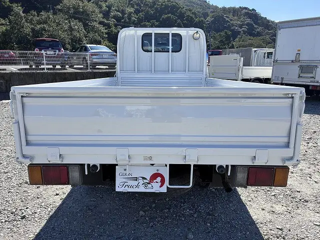 いすゞ エルフ KR-NHR69(2WD)の写真7