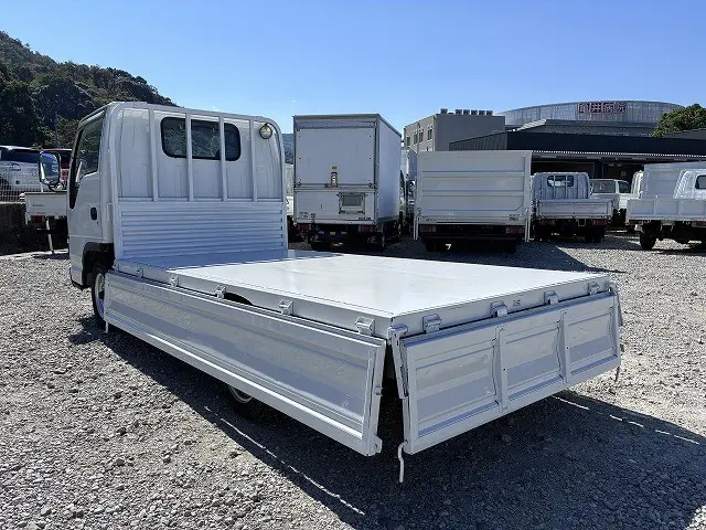 いすゞ エルフ KR-NHR69(2WD)の写真13