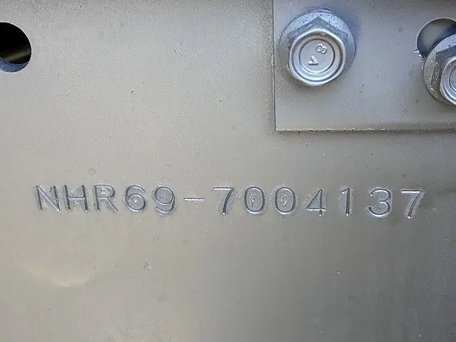 いすゞ エルフ KR-NHR69(2WD)の写真22