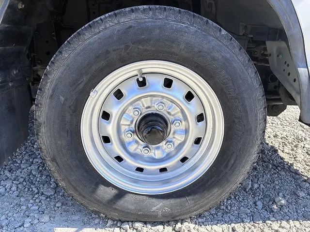 いすゞ エルフ KR-NHR69(2WD)の写真33