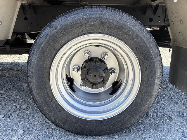 いすゞ エルフ KR-NHR69(2WD)の写真35