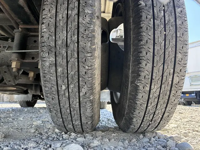 いすゞ エルフ KR-NHR69(2WD)の写真38
