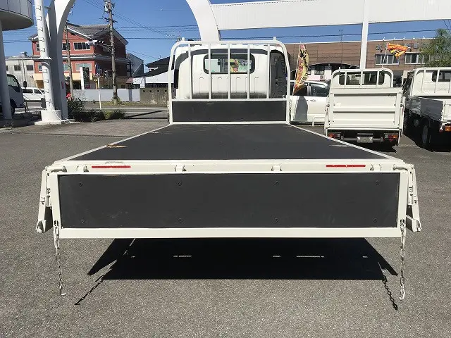 いすゞ エルフ TPG-NPR85AR(2WD)の写真12