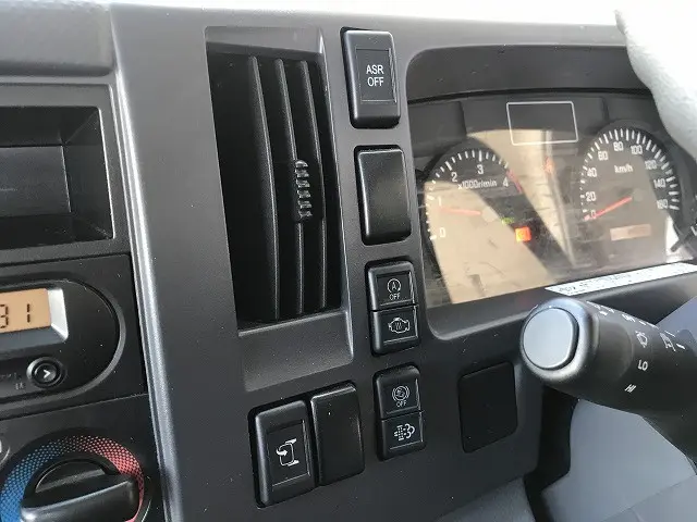 いすゞ エルフ TPG-NPR85AR(2WD)の写真31