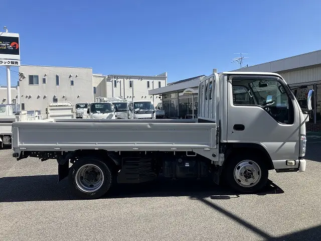 いすゞ エルフ TRG-NJS85A(4WD)の写真5