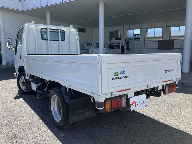 いすゞ エルフ TRG-NJS85A(4WD)の写真6