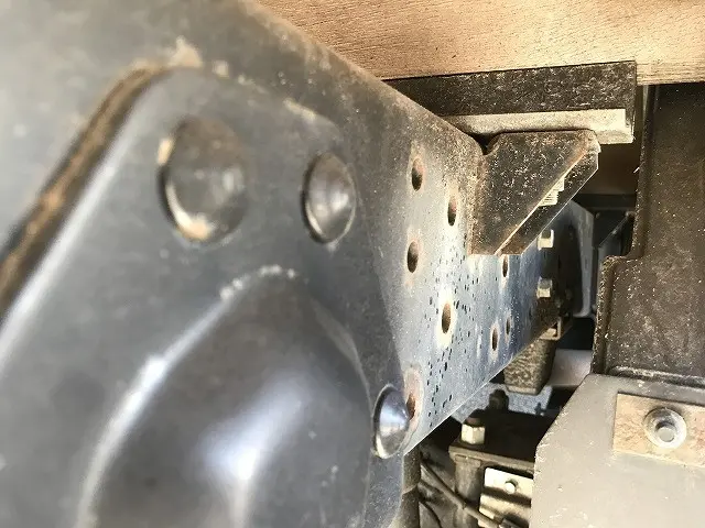 いすゞ エルフ TRG-NJS85A(4WD)の写真37