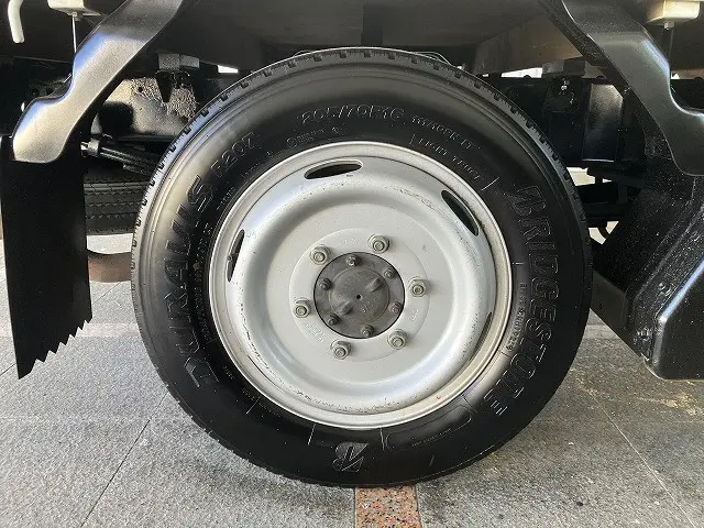 いすゞ エルフ TPG-NHS85A(4WD)の写真25