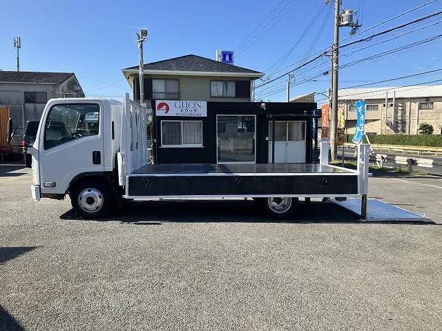 いすゞ エルフ TKG-NPR85AN(2WD)の写真11