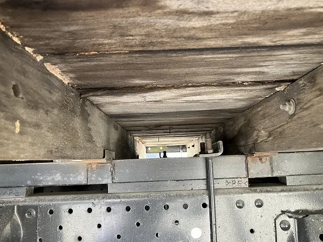 いすゞ エルフ TKG-NPR85AN(2WD)の写真23