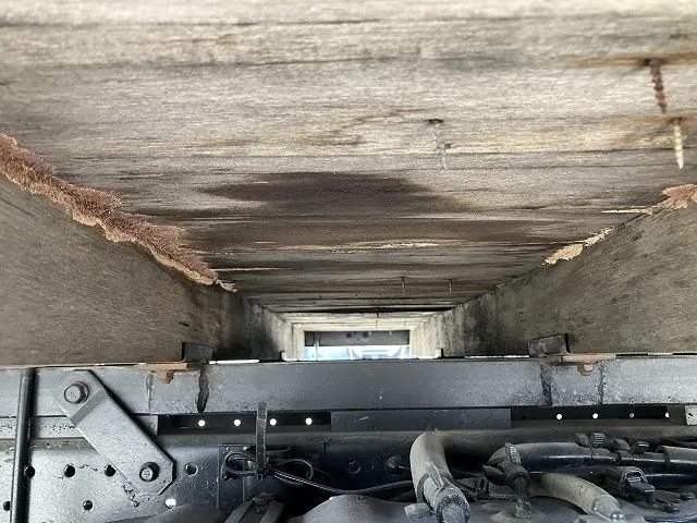 いすゞ エルフ TKG-NPR85AN(2WD)の写真25