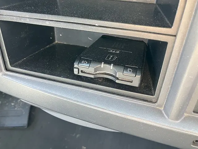 いすゞ エルフ TKG-NPR85AN(2WD)の写真32