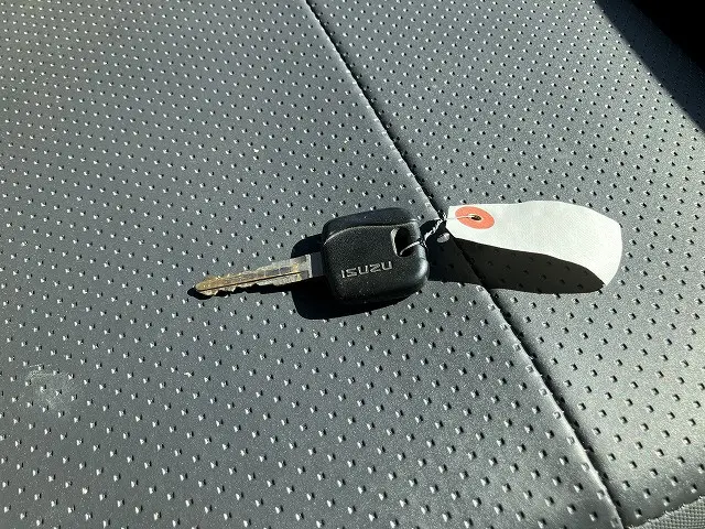 いすゞ エルフ TKG-NPR85AN(2WD)の写真39
