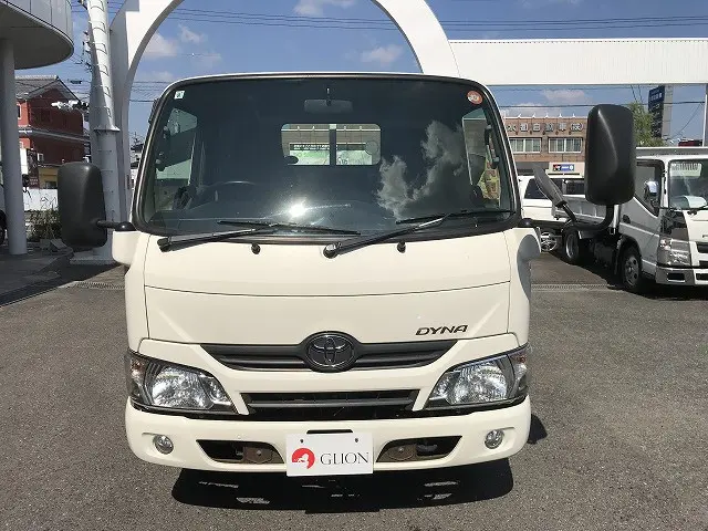 トヨタ ダイナ LDF-KDY281(4WD)の写真2
