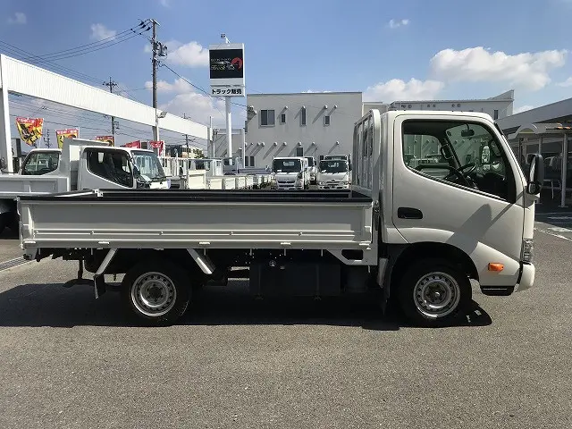 トヨタ ダイナ LDF-KDY281(4WD)の写真8