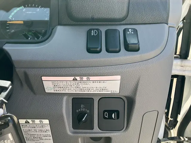 三菱 キャンター TPG-FEB80(2WD)の写真28