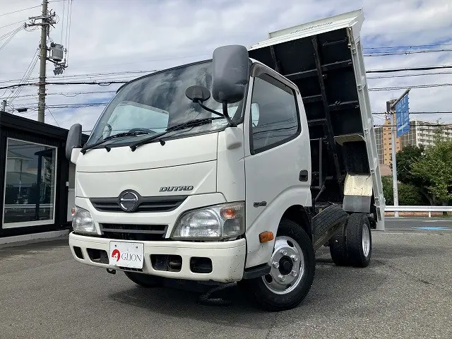 日野 デュトロ TKG-XZU630T(2WD)の写真1