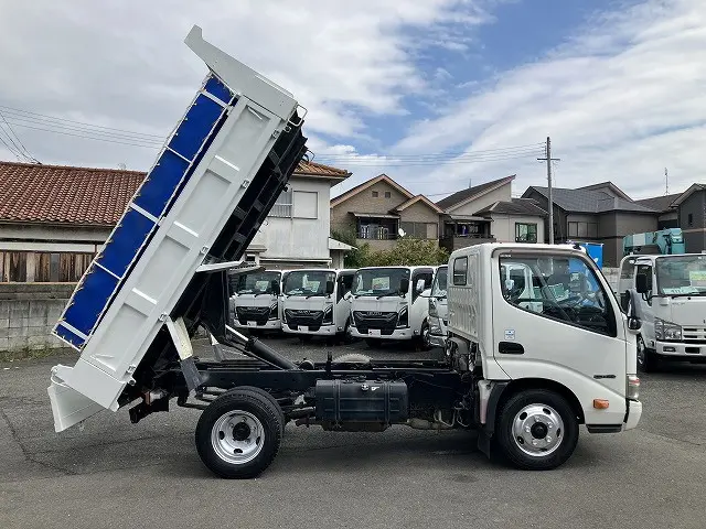 日野 デュトロ TKG-XZU630T(2WD)の写真5