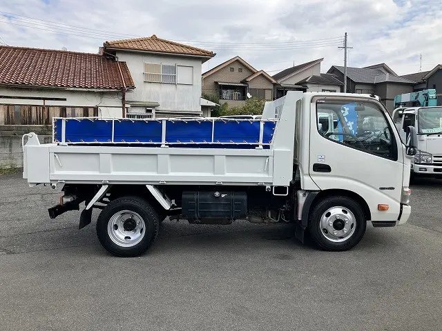 日野 デュトロ TKG-XZU630T(2WD)の写真19