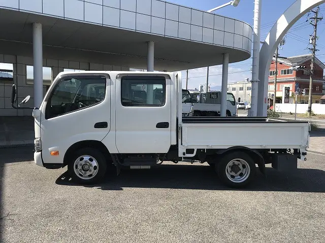 トヨタ ダイナ 2PG-GDY231(2WD)の写真7