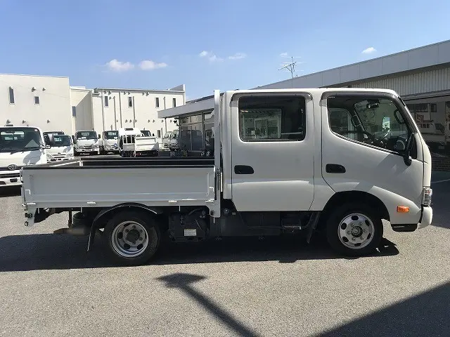 トヨタ ダイナ 2PG-GDY231(2WD)の写真8